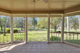 1006 Champions Dr, Lufkin, TX 75901 - Photo 41