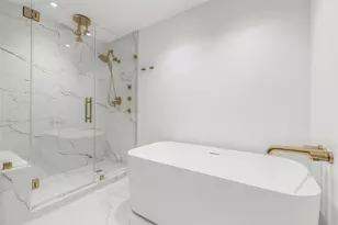 49 Briar Hollow Ln, Houston, TX 77027 - Photo 31