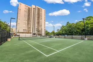 49 Briar Hollow Ln, Houston, TX 77027 - Photo 43