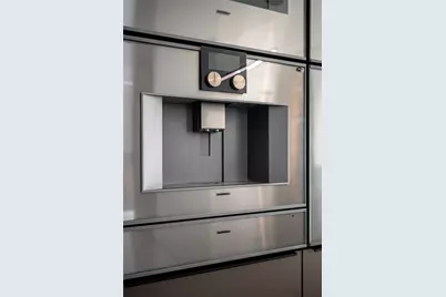 49 Briar Hollow Lane #1904, Houston, TX 77027 - Photo 11