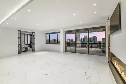 49 Briar Hollow Lane #1904, Houston, TX 77027 - Photo 5