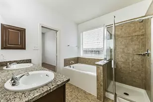 13011 Clover Creek Point Ln, Humble, TX 77346 - Photo 23