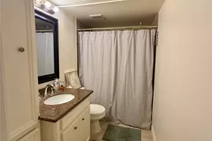 8299 Kingsbrook Rd, Houston, TX 77024 - Photo 7
