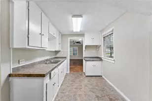 1231 23rd St N, Texas City, TX 77590 - Photo 3