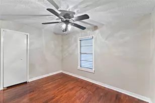 1231 23rd St N, Texas City, TX 77590 - Photo 5