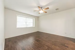 910 Presley Way, Sugar Land, TX 77479 - Photo 23