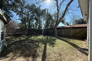 904 11th St, Texas City, TX 77590 - Photo 19