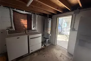 904 11th St, Texas City, TX 77590 - Photo 17