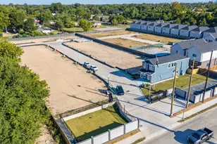 1062 Wheatley Oak Ln, Houston, TX 77091 - Photo 1