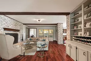 306 W Castle Harbour Dr, Friendswood, TX 77546 - Photo 13