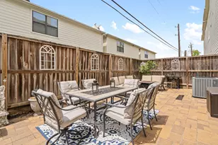 548 Westcross St, Houston, TX 77018 - Photo 29