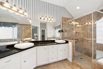 548 Westcross Street, Houston, TX 77018 - Photo 25