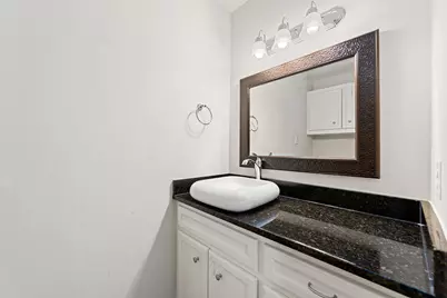 548 Westcross Street, Houston, TX 77018 - Photo 9