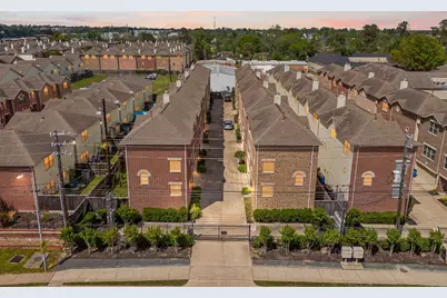 548 Westcross Street, Houston, TX 77018 - Photo 35