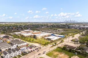 548 Westcross St, Houston, TX 77018 - Photo 37