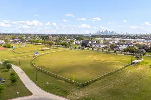 548 Westcross St, Houston, TX 77018 - Photo 43