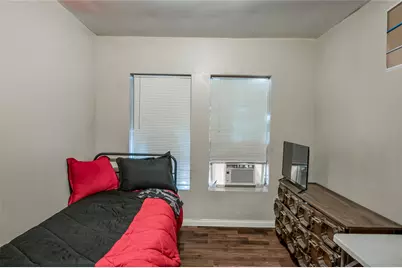 1603 Airline Drive, Houston, TX 77009 - Photo 21