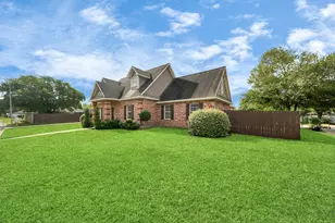 1603 Dove Run, Brookshire, TX 77423 - Photo 1