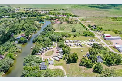 234 County Road 285, Sargent, TX 77414 - Photo 19