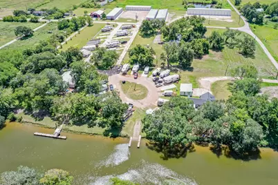 234 County Road 285, Sargent, TX 77414 - Photo 21