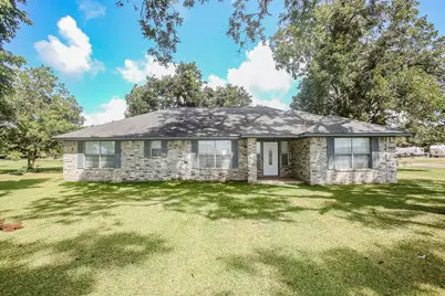 234 County Road 285, Sargent, TX 77414 - Photo 11