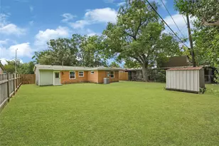 8526 Vennard Rd, Houston, TX 77034 - Photo 7