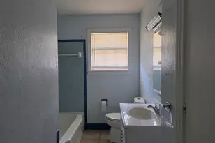 31 14th Ave N, Texas City, TX 77590 - Photo 11