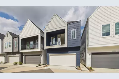 3008 Jensen Springs Lane, Houston, TX 77026 - Photo 1