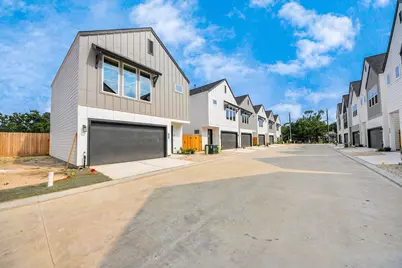 6514 Old Olive Tree Drive, Houston, TX 77091 - Photo 5