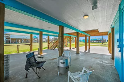 117 S Verdia Drive, Crystal Beach, TX 77650 - Photo 15