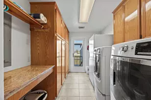 117 S Verdia Dr, Crystal Beach, TX 77650 - Photo 35