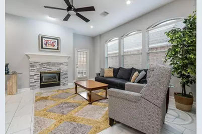 1211 Campton Court, Houston, TX 77055 - Photo 17