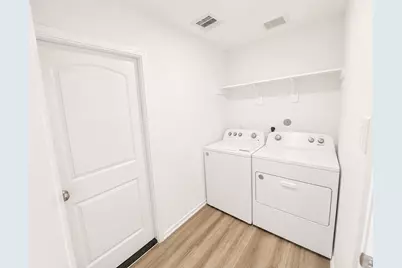 1930 Legacy Hills Drive, Houston, TX 77067 - Photo 3