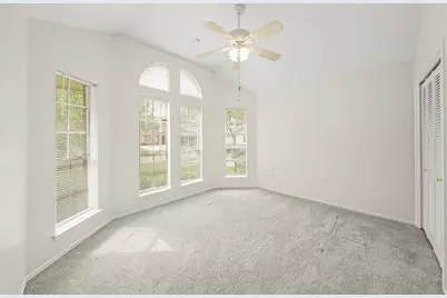 2727 N Peach Hollow Circle, Pearland, TX 77584 - Photo 11