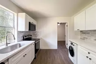 1003 W Hart Ave, Pasadena, TX 77506 - Photo 11
