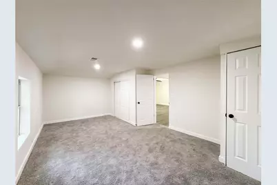 1003 W Hart Avenue, Pasadena, TX 77506 - Photo 9