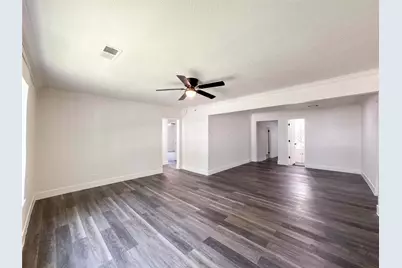 1003 W Hart Avenue, Pasadena, TX 77506 - Photo 5