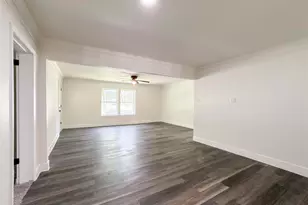 1003 W Hart Ave, Pasadena, TX 77506 - Photo 7