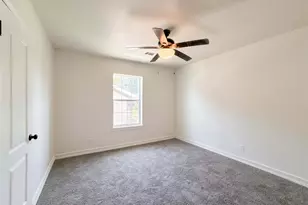1003 W Hart Ave, Pasadena, TX 77506 - Photo 17