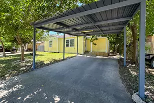 1003 W Hart Ave, Pasadena, TX 77506 - Photo 1
