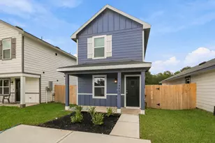 10851 N Baron Village Pl, Conroe, TX 77306 - Photo 1
