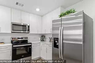 10851 N Baron Village Pl, Conroe, TX 77306 - Photo 5