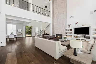 19 W Palmer Point, The Woodlands, TX 77381 - Photo 11