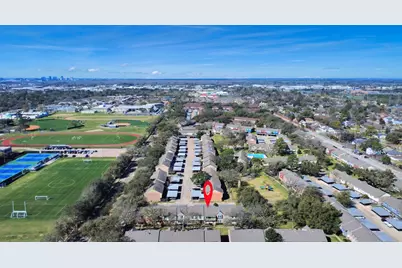 10358 Hammerly Boulevard #18, Houston, TX 77043 - Photo 47