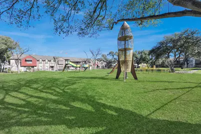 10358 Hammerly Boulevard #18, Houston, TX 77043 - Photo 43