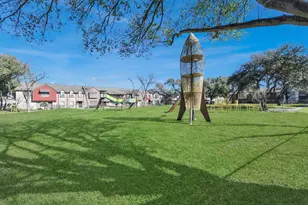 10358 Hammerly Blvd, Houston, TX 77043 - Photo 43