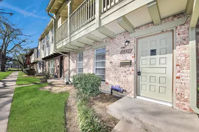 10358 Hammerly Boulevard #18, Houston, TX 77043 - Photo 5