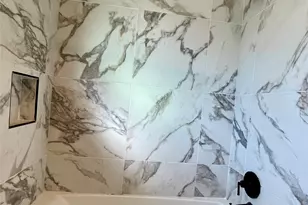 4504 Kingsbury St, Houston, TX 77021 - Photo 9