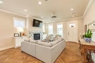 2308 Bernardo De Galvez, Galveston, TX 77550 - Photo 7