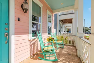 2308 Bernardo De Galvez, Galveston, TX 77550 - Photo 37